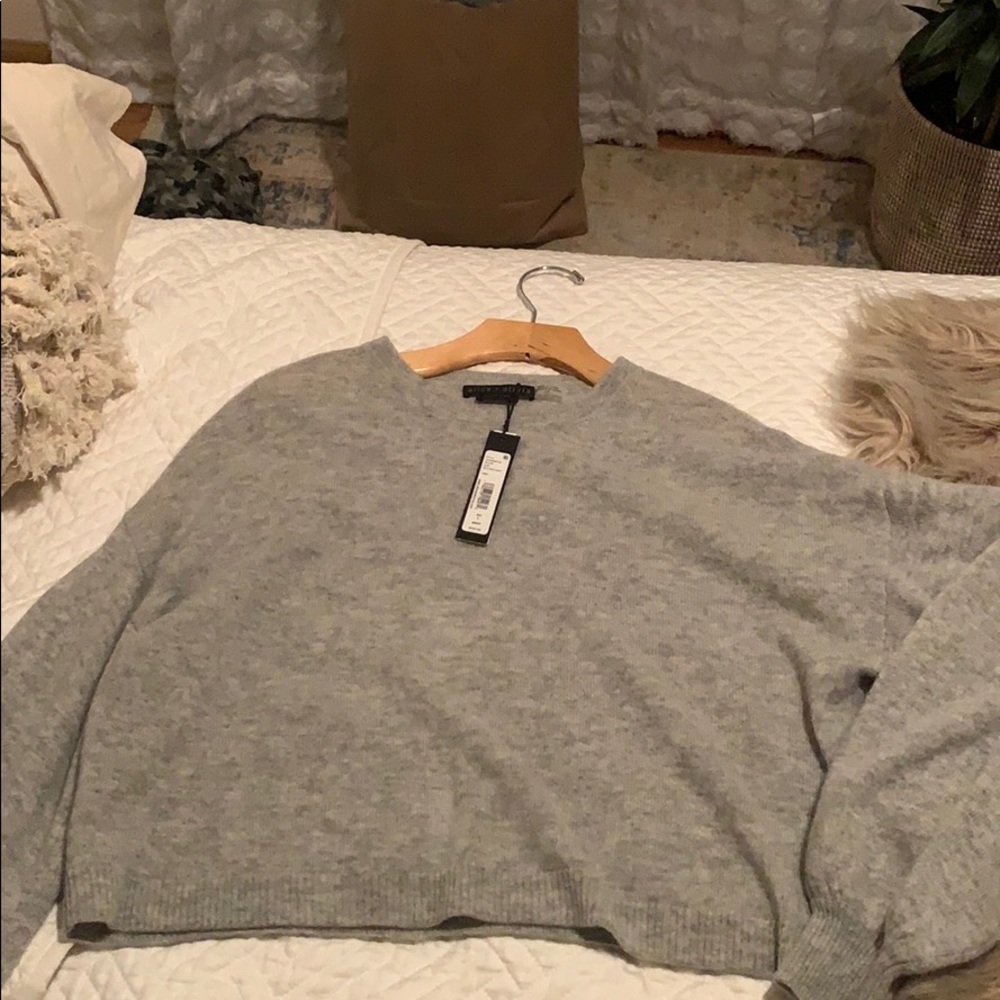 Ansley Blouson-Sleeve Cropped Pullover Sweater